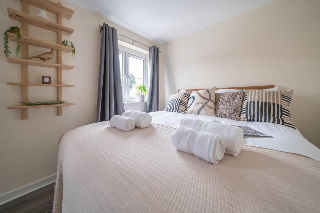 Ferienwohnung Good For Company Let 2-Bed In Coventry 2X Parking Exterior foto